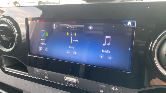Mercedes-Benz Sprinter 315Cdi L2 Diesel Rwd 3.5t H2 Pro Van 9G-Tronic - Image 24